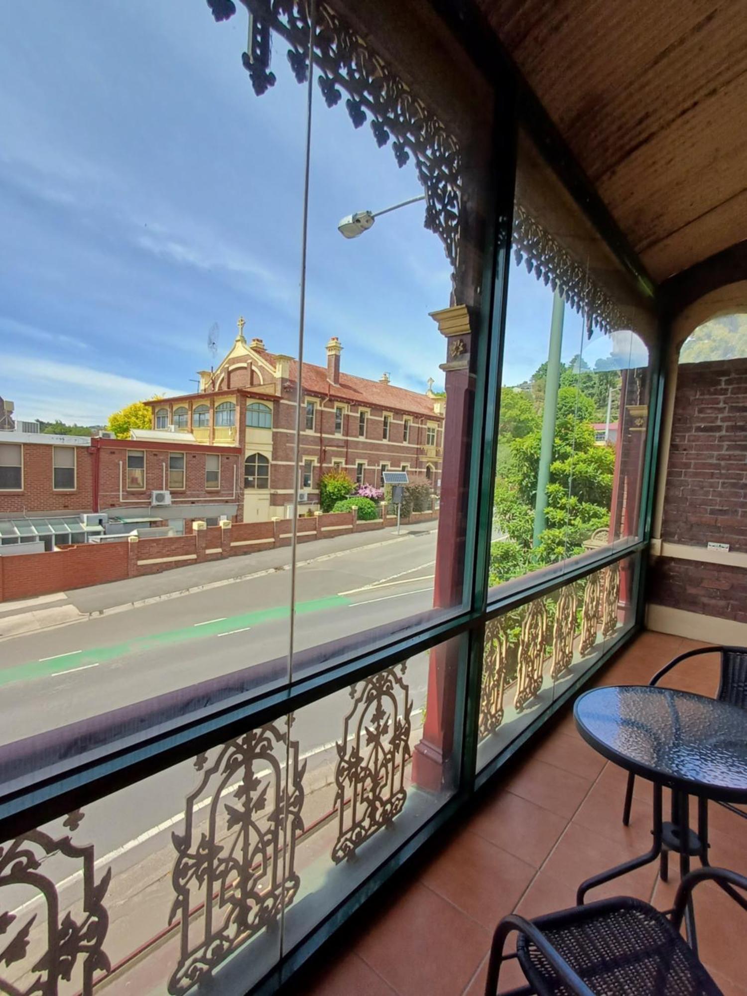 Art Hotel On York Launceston Exterior photo